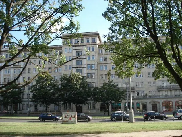 Apartment Frankfurter Tor Berlin
