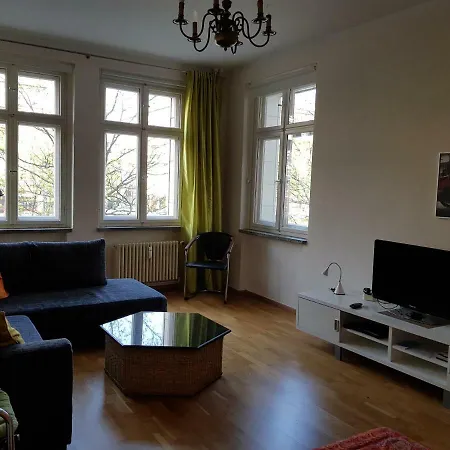Frankfurter Tor Apartament Berlin